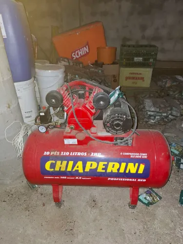 Vende-se compresor de ar chiaperine novo