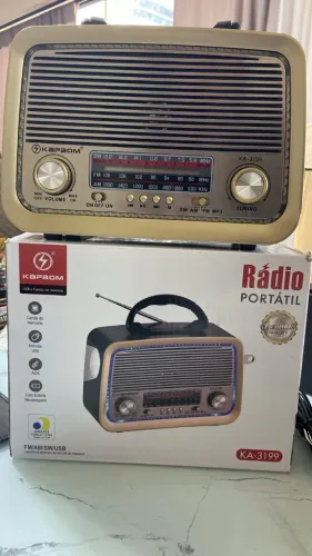 RADIO PORTATIL FM-AM RETRO