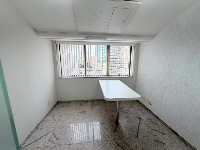 Sala para aluguel, 1 vaga, Santa Lúcia - Vitória/ES