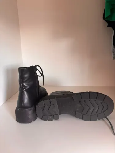 Bota femimi 