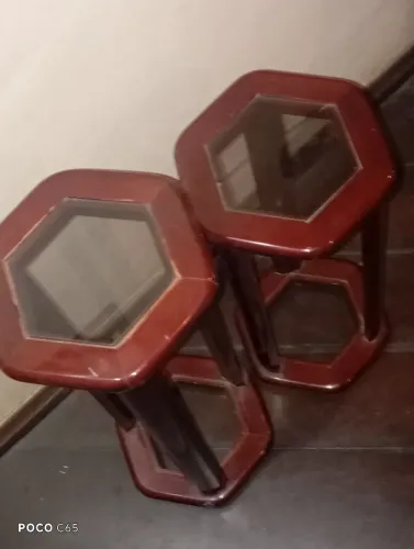Par de Colunas Pedestais de Madeira com Tampo de Vidro para Vasos e Plantas