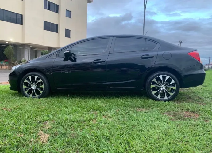 Honda Civic Sedan LXR 2.0 Flexone 16V Aut. 4P 2016