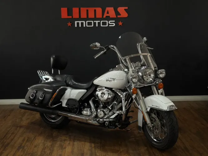 Harley Davidson Road King Classic 1700 Branca 2013 - Apenas 32.750. 