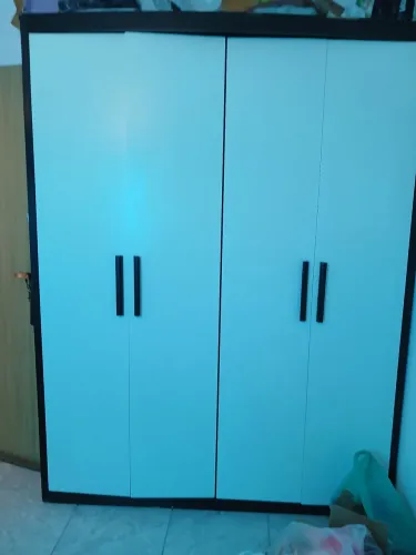 Guarda Roupa 4 portas