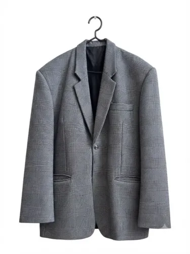 Roupas semi novas