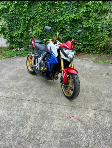 Cb 1000r Capitao America 2015