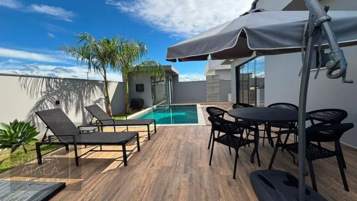Casa com 3 suítes à venda, 162 m² por R$ 1.250.000 - Condomínio Ninho Verde II - Pardinho/