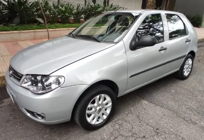 Fiat Palio Celebration 1.0 Fire Flex 8V 4P 2014