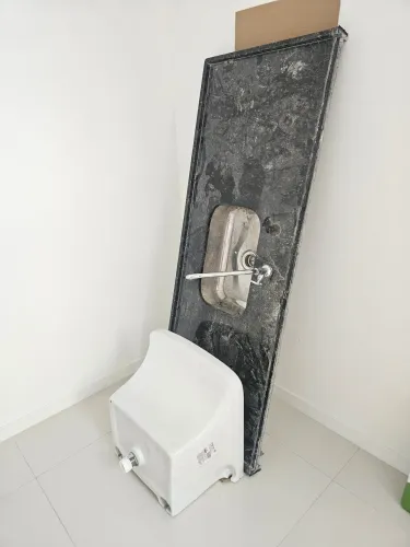 PIA COZINHA E TANQUE