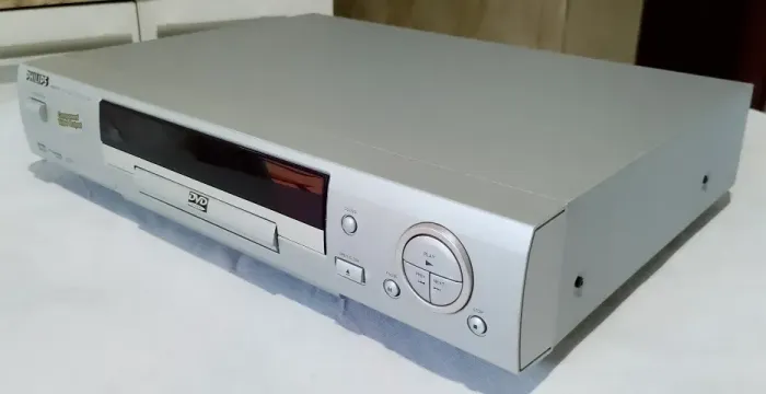 Dvd PHILIPS DVD 703