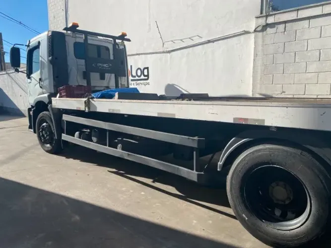 CAMINHAO CARGA VW/15.180CNM