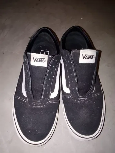 TENIS VANS ORIGINAL NEGOCIÁVEL TAMANHO 43
