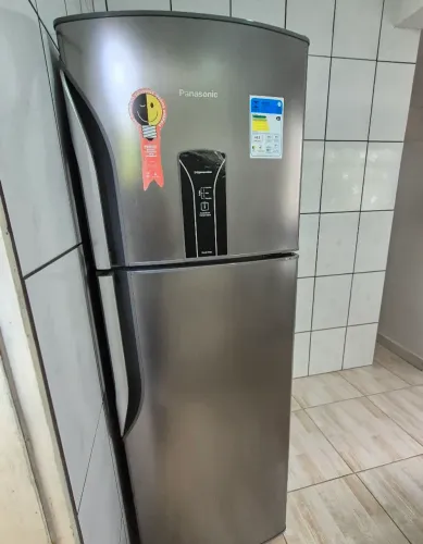 Geladeira Panasonic 
