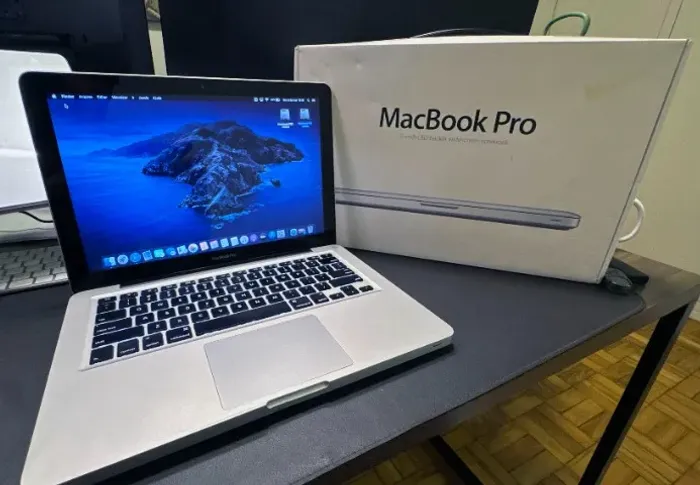 Macbook Pro 2012 - 13 - I7 - 16 Ram - 800gb - Bateria Nova! Fonte Nova.