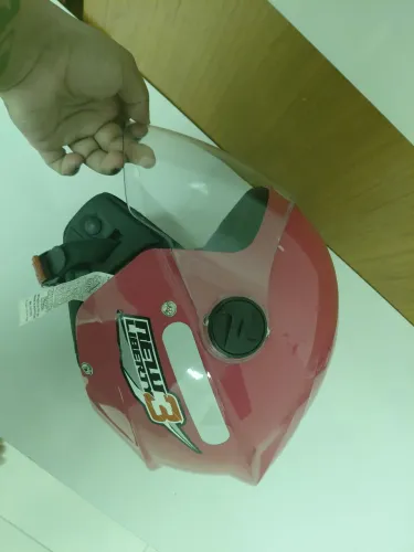 Vendo capacete N 58 NOVO Valor 100