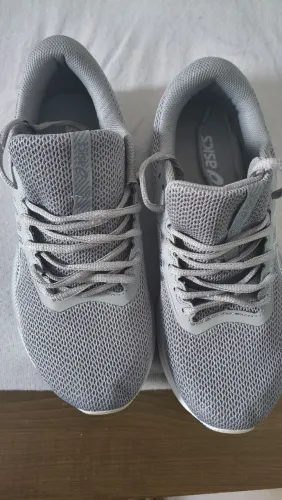 Vendo tênis Asics
