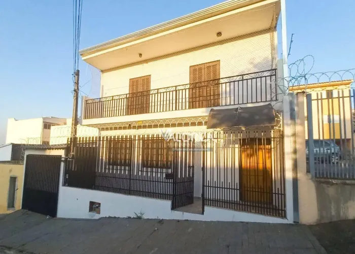 Casa com 3 dormitórios para alugar, 145 m² por R$ 2.745,00/mês - Jardim Simus - Sorocaba/S