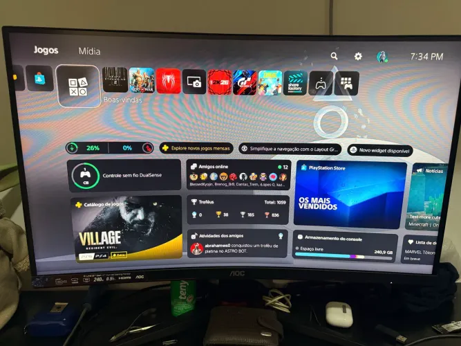 Monitor AOC 27 pol 240 hz Curvo