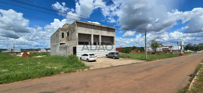Galpão em Goianira