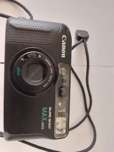Máquina Fotográfica Canon