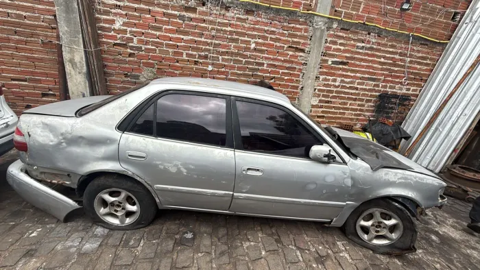 Toyota Corolla XEI 1.8/1.8 Flex 16V Aut. 2000