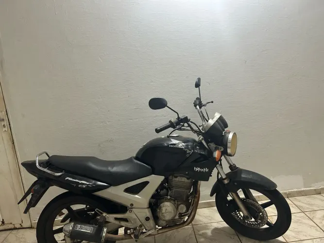 Honda CBX 250 Twister 2005