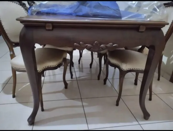 Mesa madeira maciça