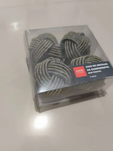 Kit com 4 porta guardanapo de mesa