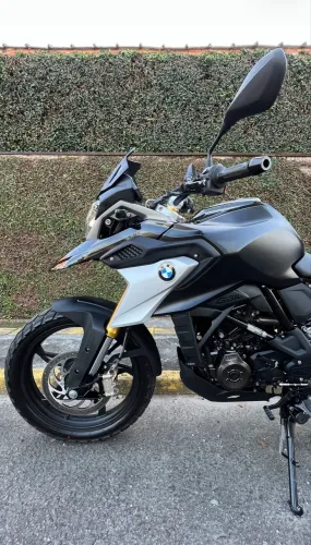 BMW G 310 GS Triple Black - Apenas 800 km rodados