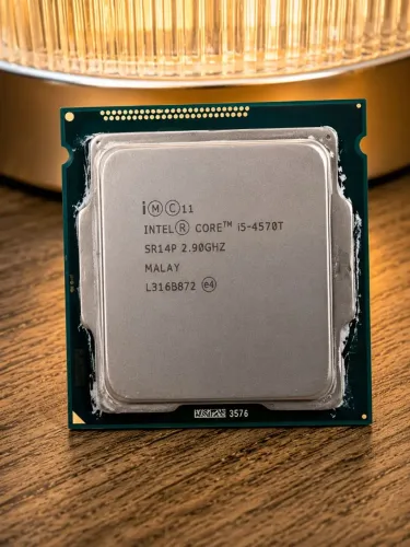 Processador Intel Core i5-4570T (LGA 1150) - Baixo Consumo 35W