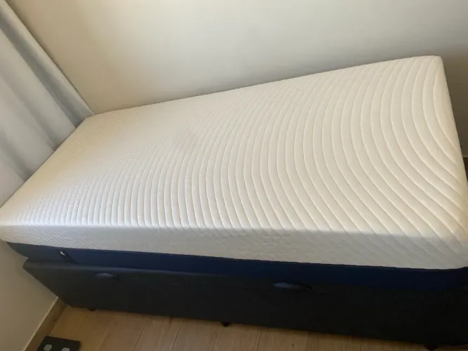 Colchão de solteiro Luana Original e cama baú 