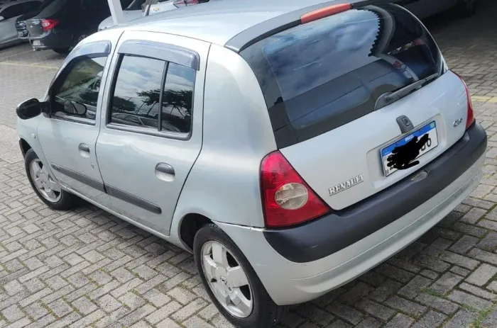 Renault Clio RT/ Privil. 1.0/1.0 Hi-power 16V 5P 2003