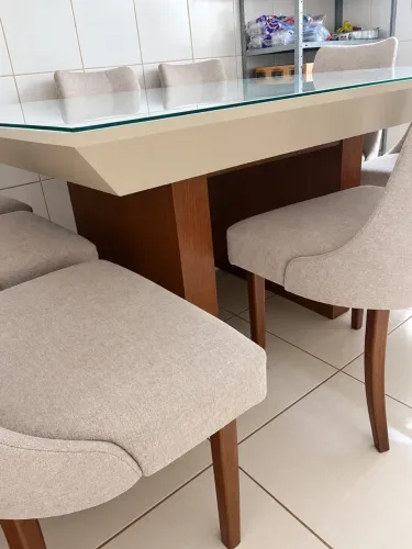 Mesa de jantar chiquerrima 