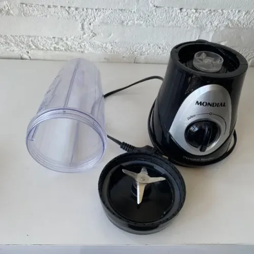 Rf019 Processador Mondial com pouco uso 110v frutas legumes sucos alimentos