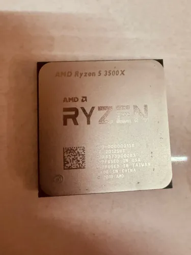 Processador AMD Ryzen 5 3500X AM4 - 6 núcleos