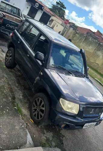 TR4 2006 para retirada de peças 