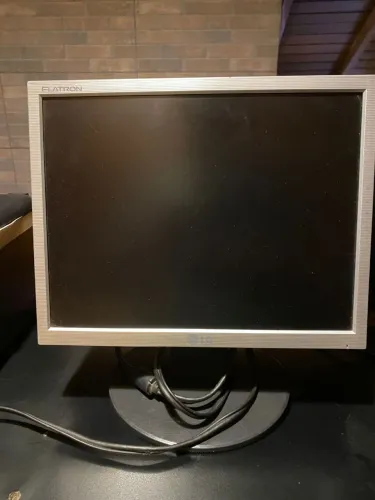MONITOR LG FLATRON LCD 75HZ 17"