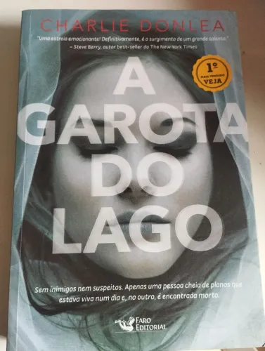 Livro A Garota Do Lago