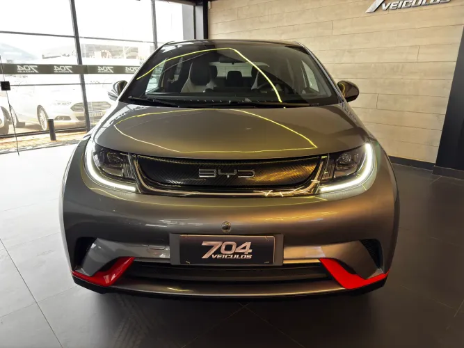 BYD Dolphin EV (Elétrico) 2024