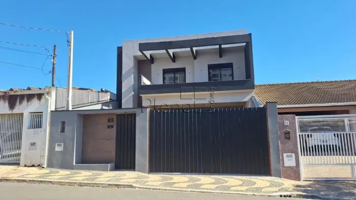 Sobrado à venda em Campinas, Parque Industrial, com 4 quartos, com 246 m²