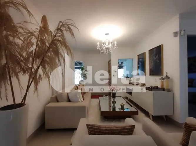 Casa residencial com 3 quarto sendo 2 suíte disponível para locação e venda no bairro Jard