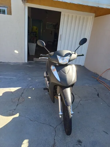 Honda Biz 2014/2015 preta