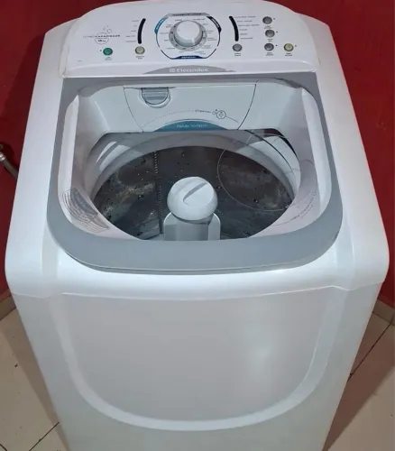 Máquina Eletrolux 15 Kg