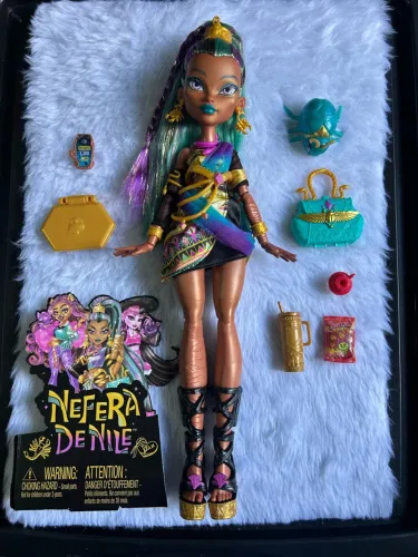Nefera g3 Monster High