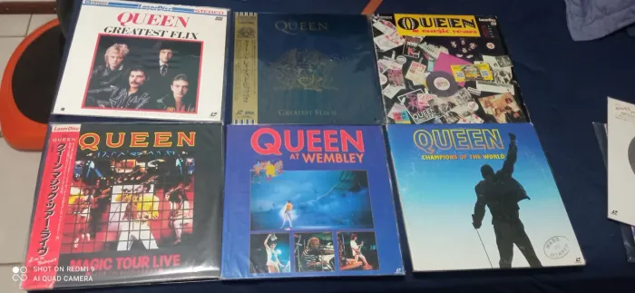 Lote de Laser Disc da banda Queen
