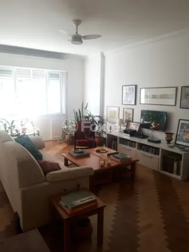 Apartamento à venda Avenida Independência, Centro Histórico - Porto Alegre