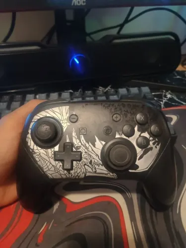 Controle Pro Controller Nintendo Switch - Edição Monster Hunter