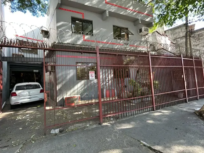 Galpão/Depósito/Armazém para aluguel com 319 metros quadrados