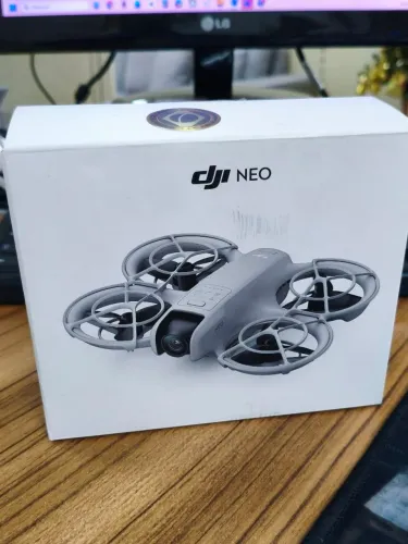 DJI Neo
