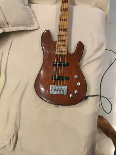Baixo 5 cordas jazz bass luthier